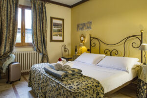Ognissanti in country house romantica ad Assisi