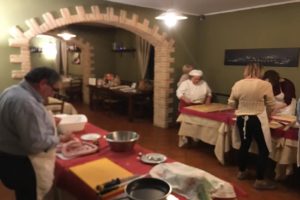 Corsi di cucina per grandi e piccoli presso Agriturismo vicino Assisi